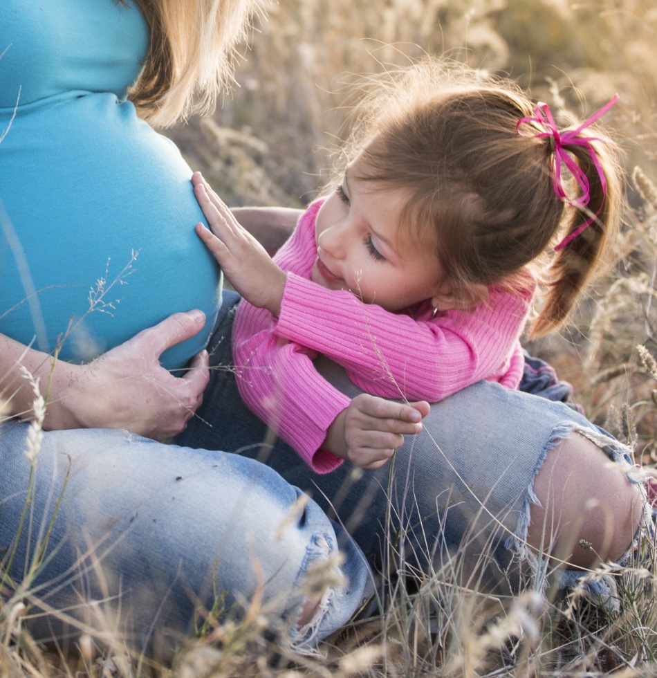 Gel Nails When Pregnant? Everything You Need To Know. 13 child touching 160624 https://nailhow.com/can-i-get-gel-nails-during-pregnancy/