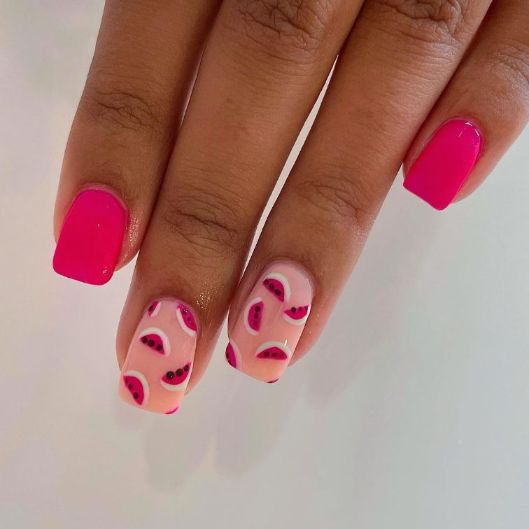 Hot pink nails with designs: over 100 styles you'll love 81 nails.ninetynine https://nailhow.com/hot-pink-nails-with-designs/