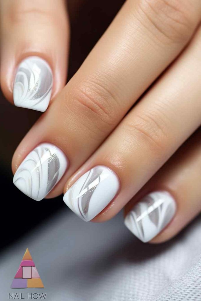IMG 33 5 https://nailhow.com/short-white-nail-designs-to-love/