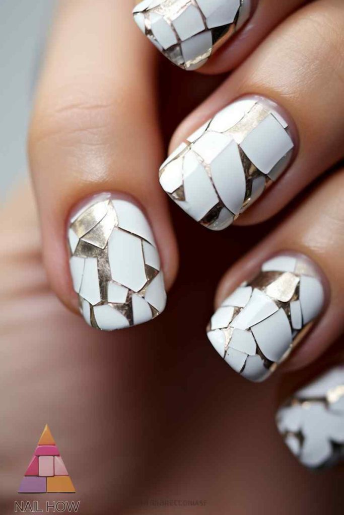 IMG 41 8 https://nailhow.com/short-white-nail-designs-to-love/