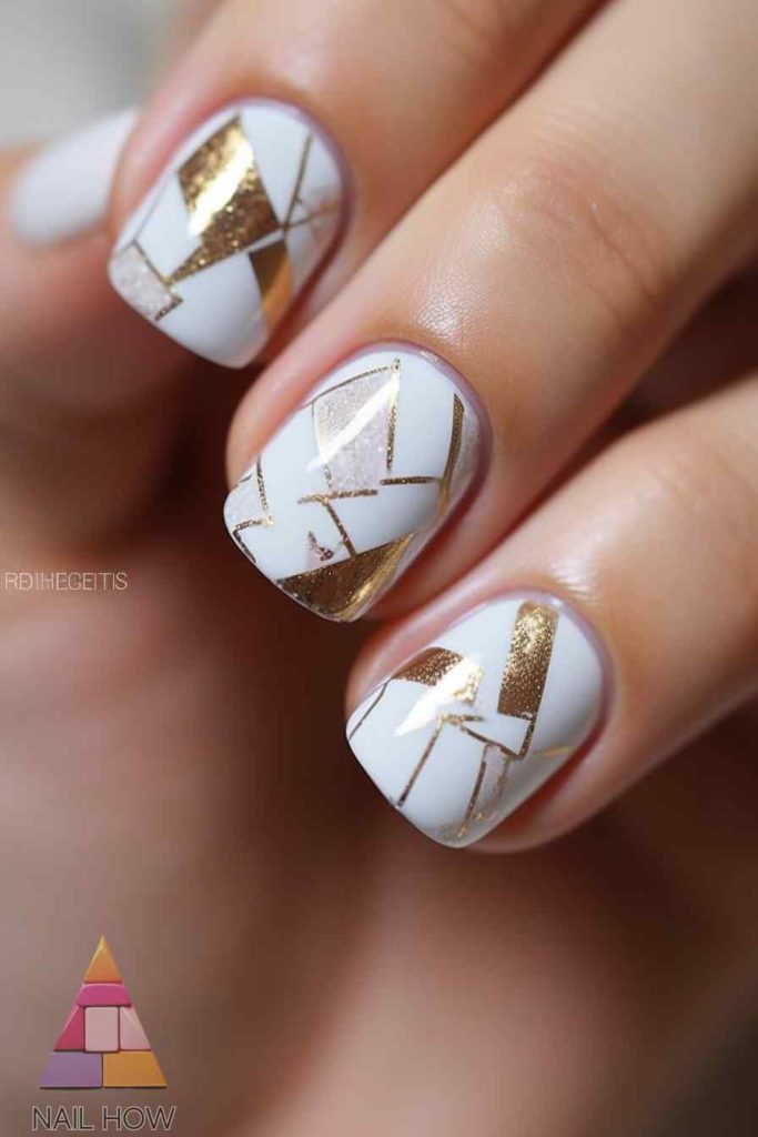 IMG 42 10 https://nailhow.com/short-white-nail-designs-to-love/
