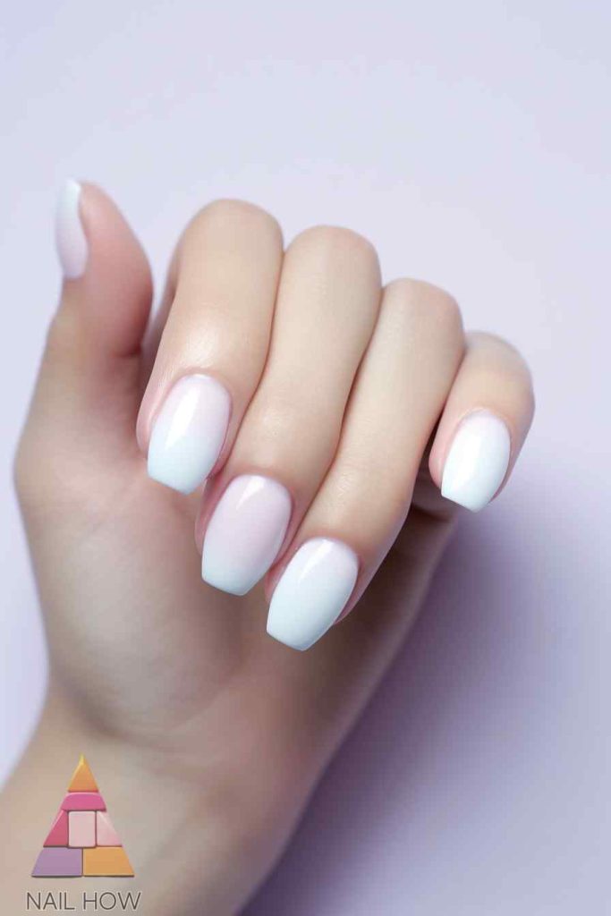 IMG 6 8 https://nailhow.com/short-white-nail-designs-to-love/