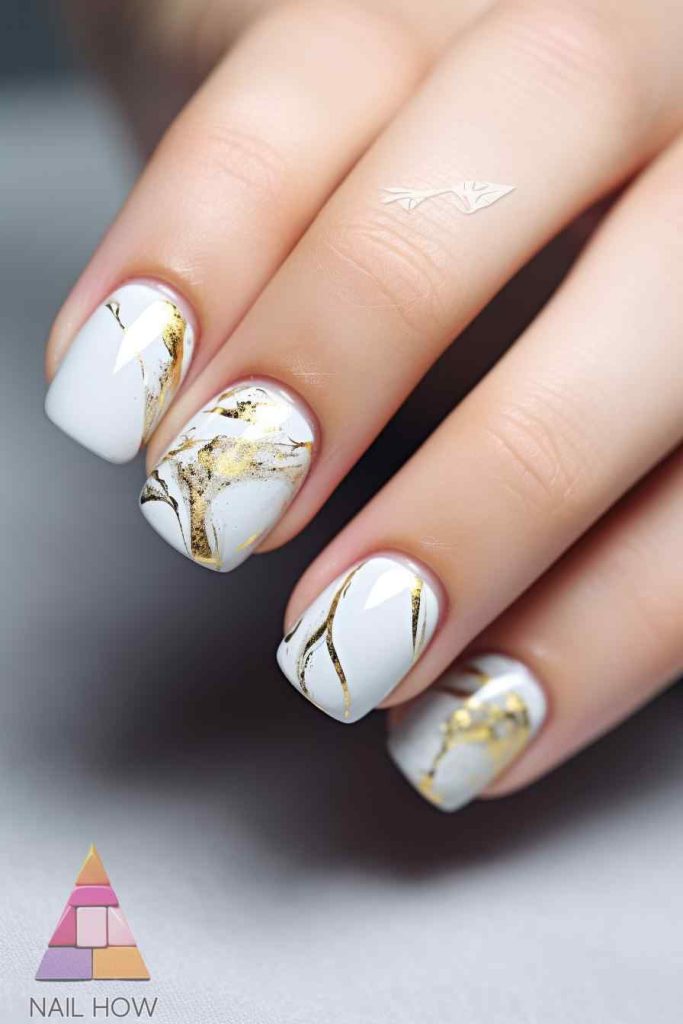 IMG 63 7 https://nailhow.com/short-white-nail-designs-to-love/