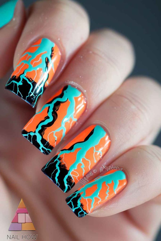 Halloween Nail Art Extravaganza: From Spooky to Sophisticated 190 halloween nails 191 https://nailhow.com/halloween-nail-art/